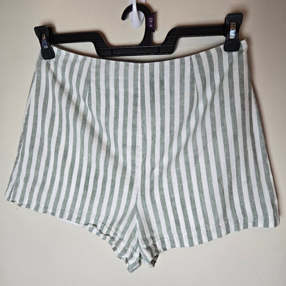 L'Academie Los Angeles Shorts Green White Striped High Waisted Vaca Size M